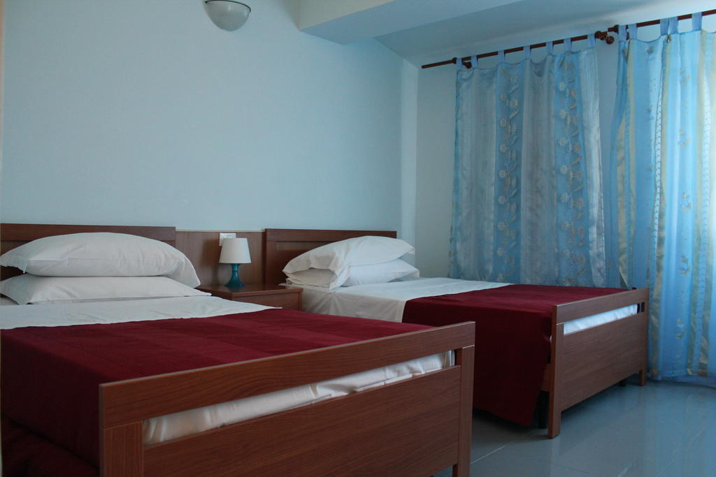 Hotel 106 Sellia Marina Eksteriør bilde